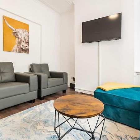 Home Near Anfield And Everton Fc With Free Parking Liverpool Luaran gambar